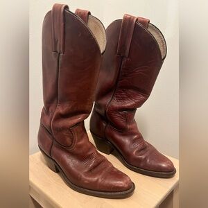Frye Men’s 2356 Oxblood Rich Brown Western Boots